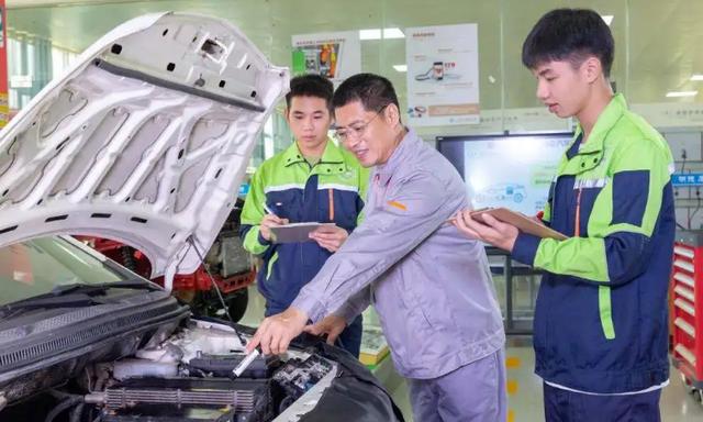 汽車(chē)制造與試驗(yàn)技術(shù)專業(yè)是干什么的