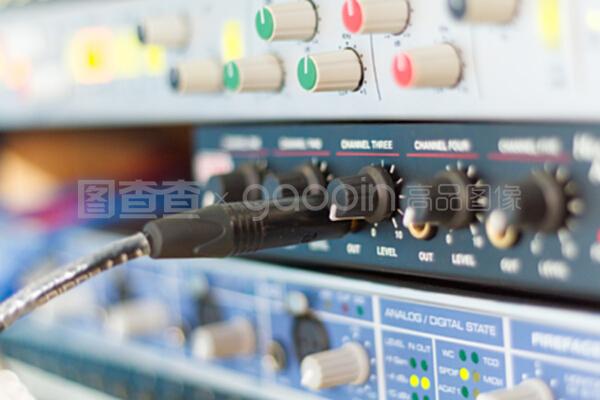 錄音室音響裝置的特寫