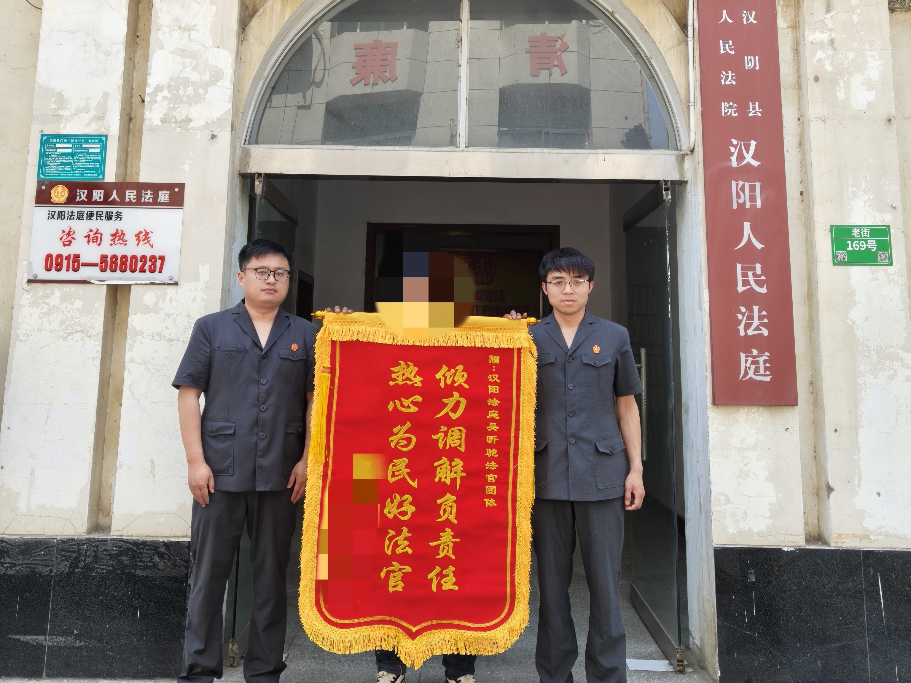 牙疼、口臭可能是胃火“造次”了，降火可以喝點綠豆羹，芹菜汁